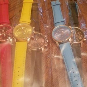 Watch set, 7 total